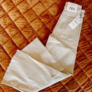 Zara Marine Straight Jeans. Stone high rise crop.